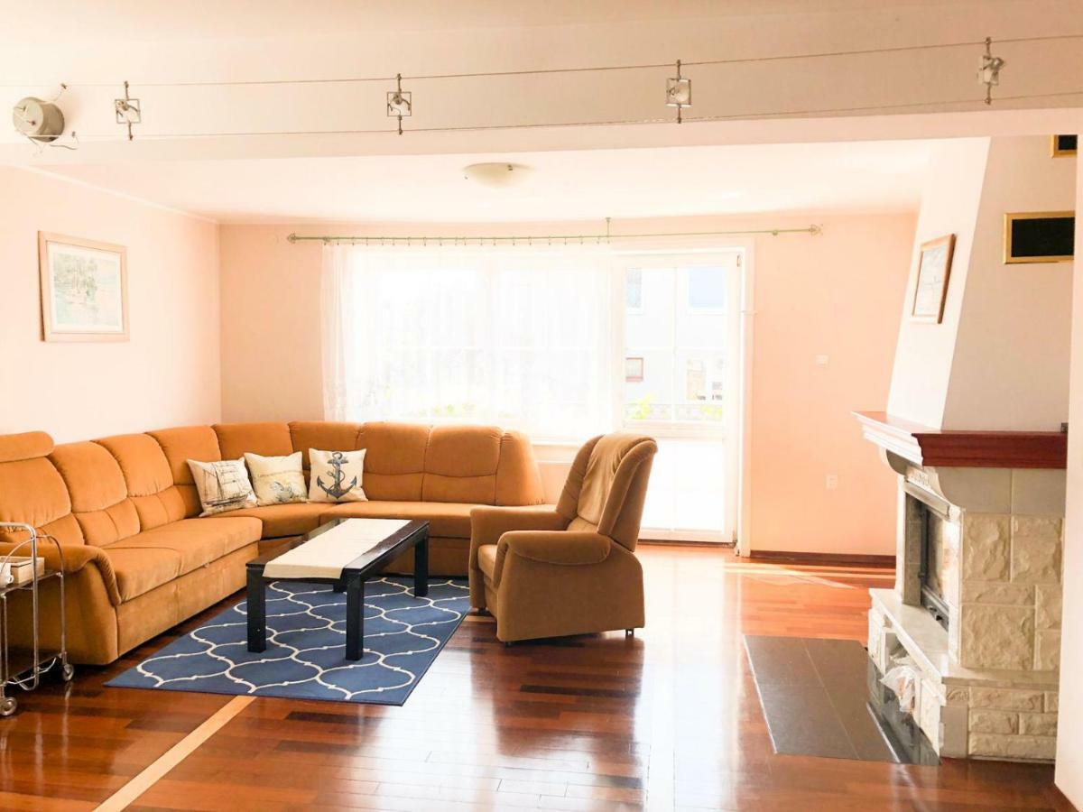 Villa Konik Morski Rewa Esterno foto